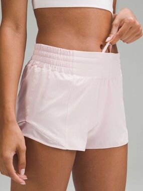 Lululemon Hotty Hot High-Rise Lined Short 2.5"